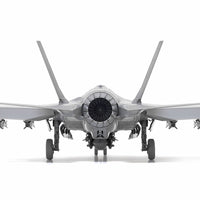 Tamiya 1/48 LOCKHEED MARTIN F-35C LIGHTNING II 61127